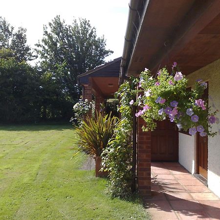 Apple Tree Hotel Bridgwater Exterior photo